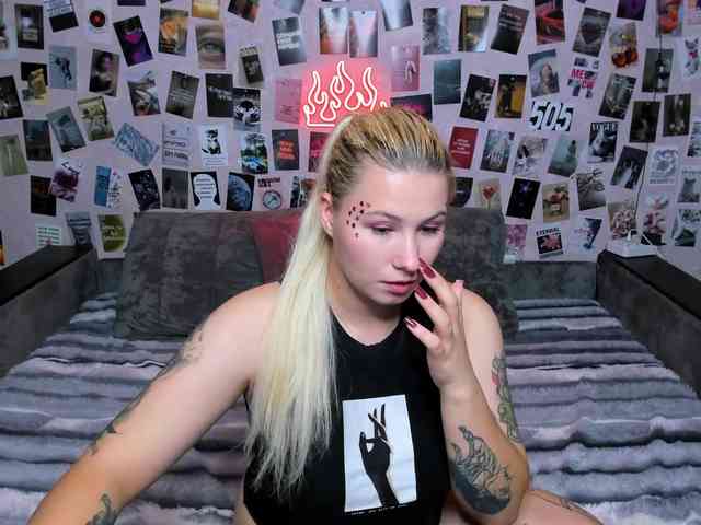 Ulya11Cutex webcam