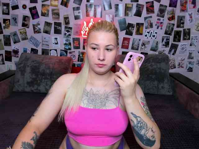 Ulya11Cutex webcam