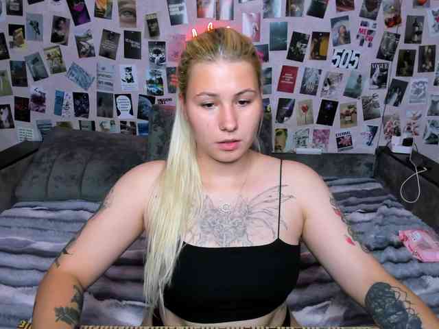 Ulya11Cutex webcam