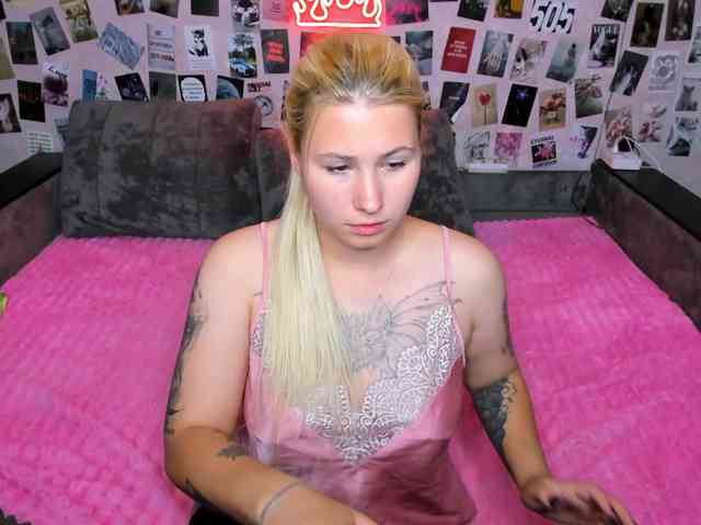 Ulya11Cutex webcam