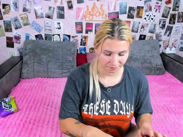 Ulya11Cutex webcam