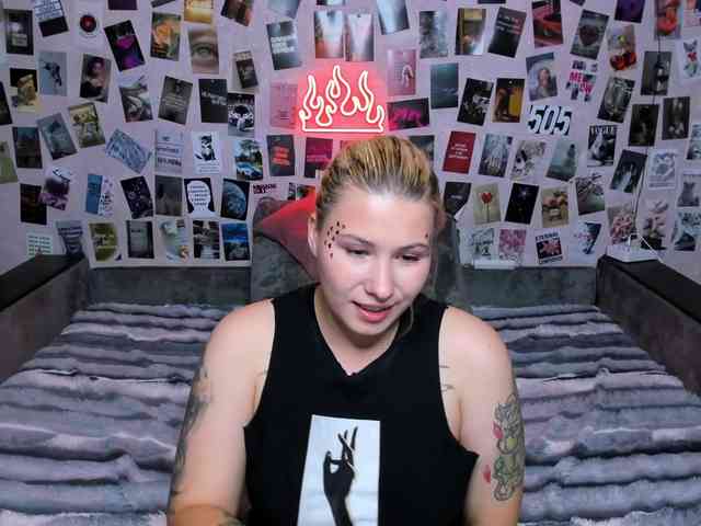 Ulya11Cutex webcam
