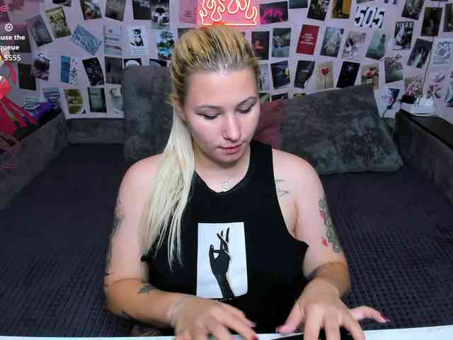 Ulya11Cutex webcam