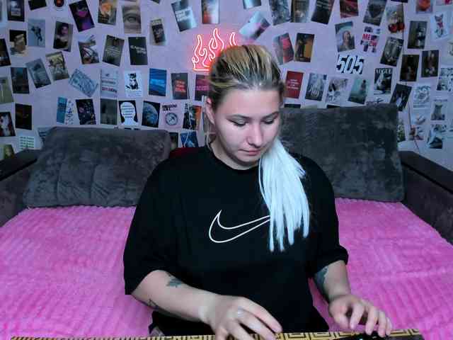 Ulya11Cutex webcam