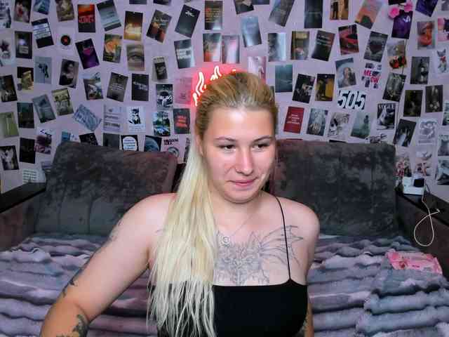 Ulya11Cutex webcam