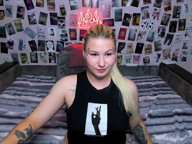 Ulya11Cutex webcam