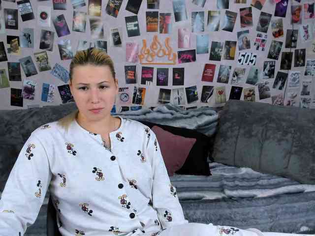 Ulya11Cutex webcam