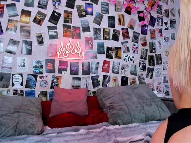 Ulya11Cutex webcam