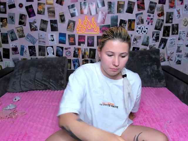 Ulya11Cutex webcam