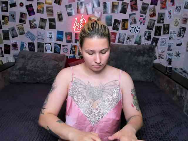 Ulya11Cutex webcam