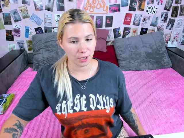 Ulya11Cutex