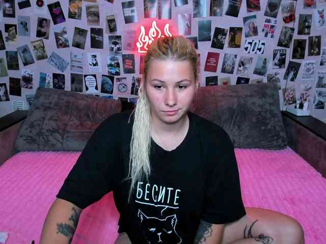 Ulya11Cutex webcam