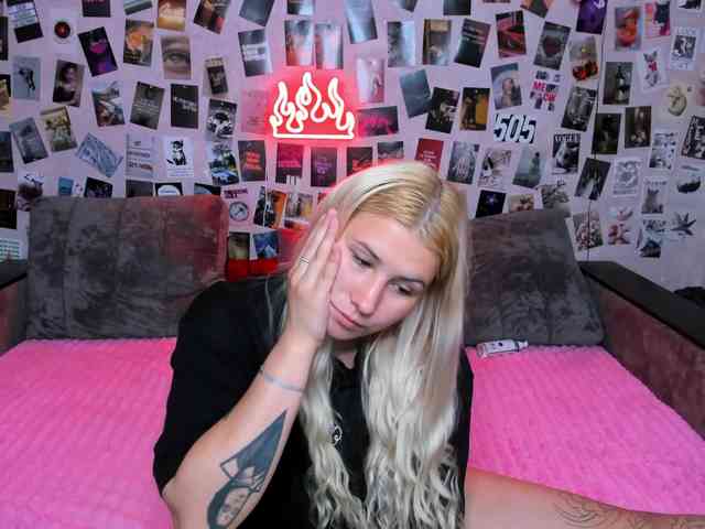 Ulya11Cutex webcam