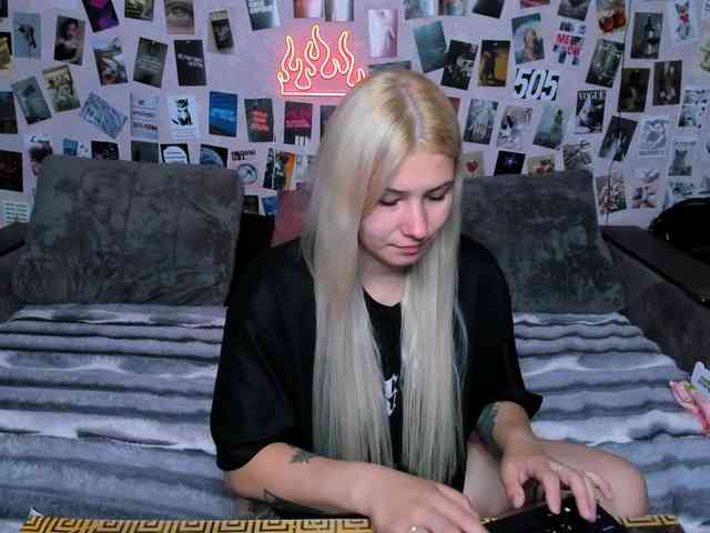 Ulya11Cutex webcam
