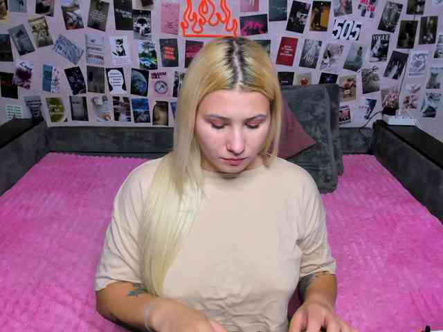 Ulya11Cutex webcam