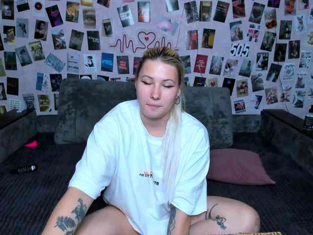 Ulya11Cutex webcam