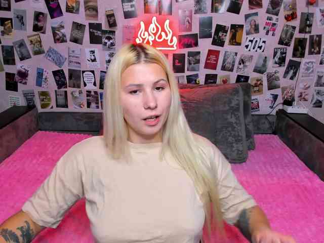 Ulya11Cutex webcam