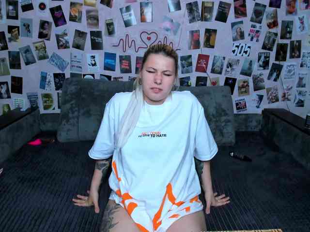 Ulya11Cutex webcam