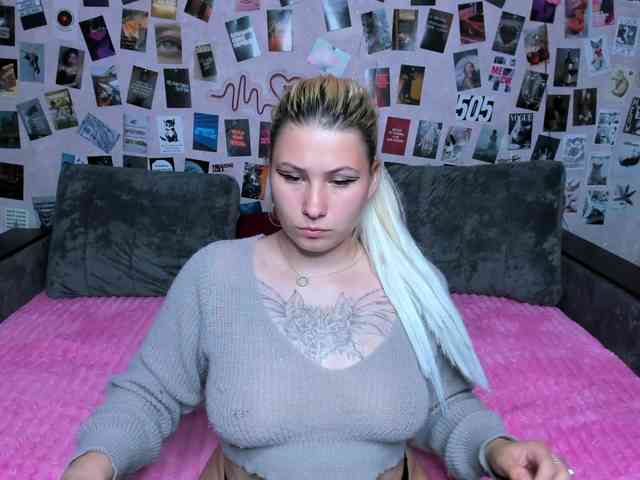 Ulya11Cutex webcam