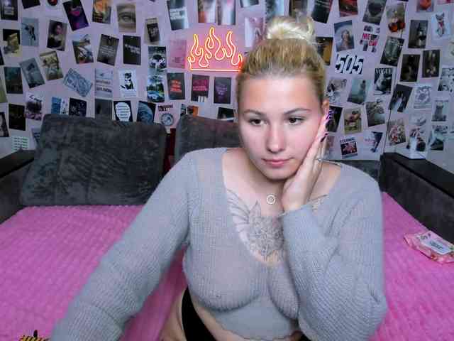 Ulya11Cutex webcam