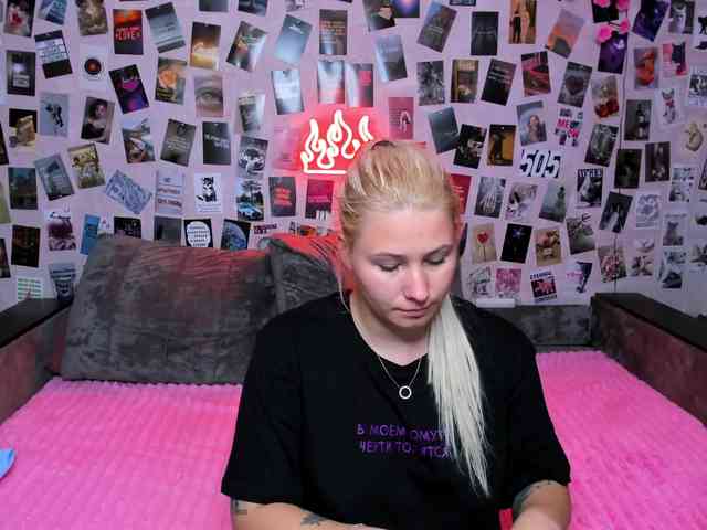 Ulya11Cutex webcam
