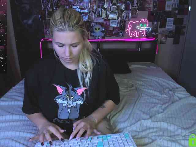 Ulya11Cutex webcam