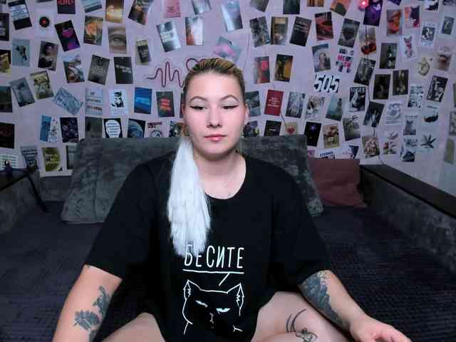 Ulya11Cutex webcam