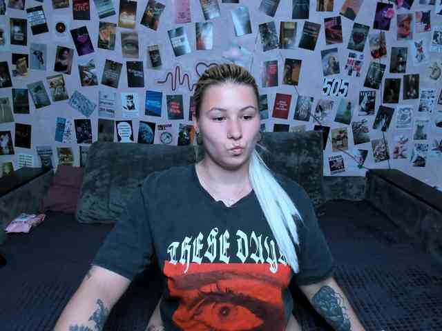 Ulya11Cutex webcam