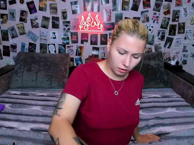 Ulya11Cutex webcam