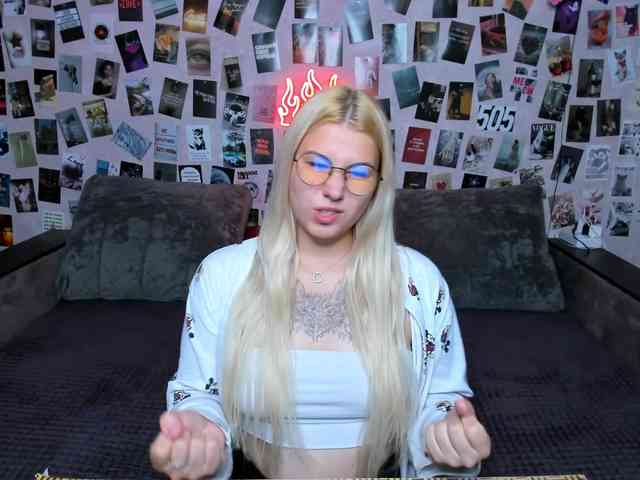 Ulya11Cutex webcam
