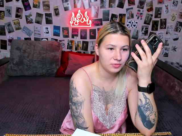 Ulya11Cutex webcam