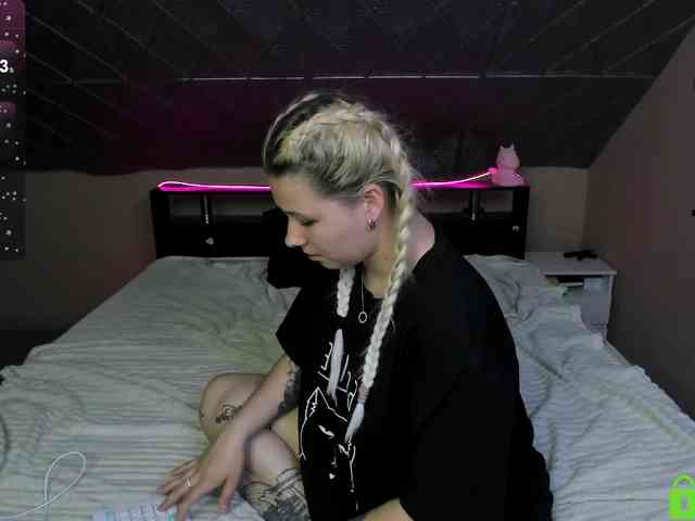 Ulya11Cutex webcam