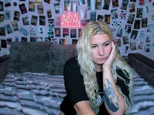 Ulya11Cutex webcam