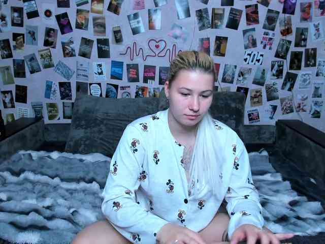 Ulya11Cutex webcam