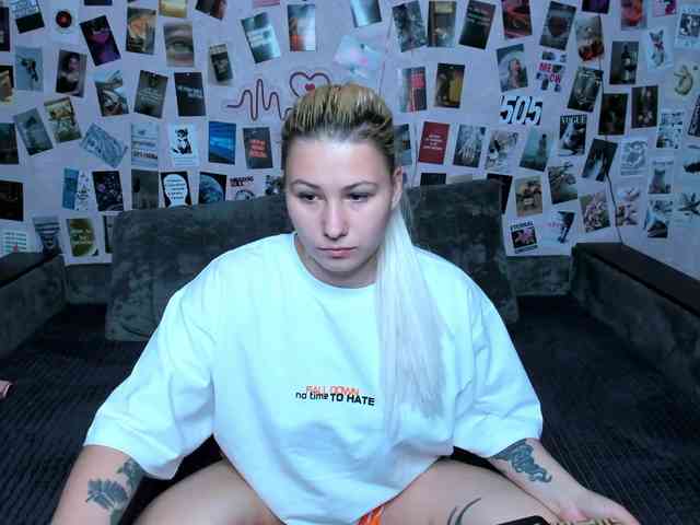 Ulya11Cutex webcam