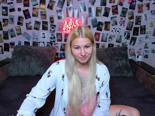 Ulya11Cutex webcam