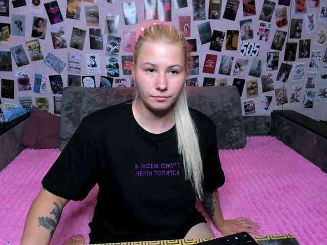 Ulya11Cutex webcam