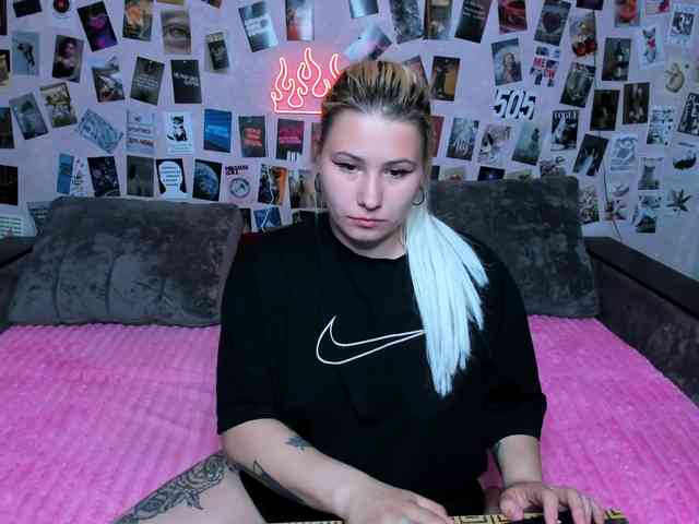 Ulya11Cutex webcam