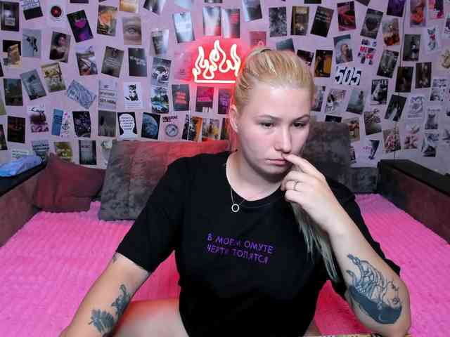 Ulya11Cutex webcam
