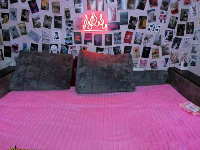 Ulya11Cutex webcam