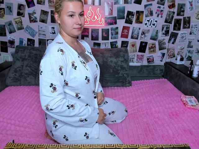 Ulya11Cutex webcam