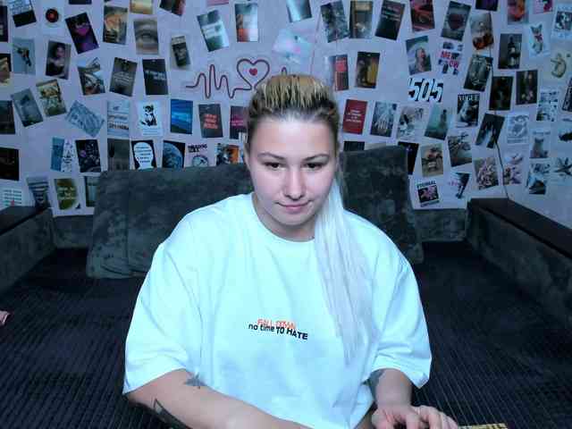 Ulya11Cutex webcam