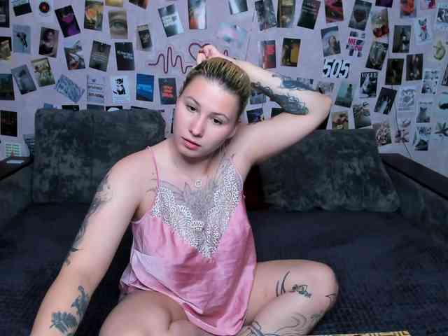 Ulya11Cutex webcam