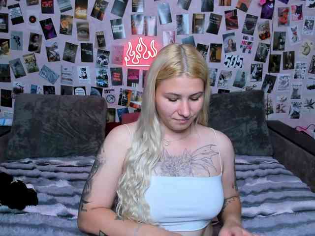 Ulya11Cutex webcam