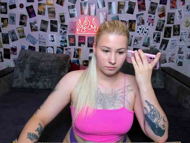 Ulya11Cutex webcam