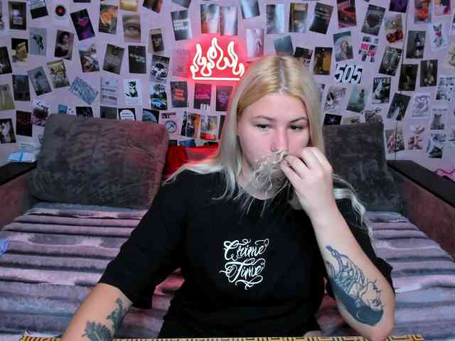 Ulya11Cutex webcam