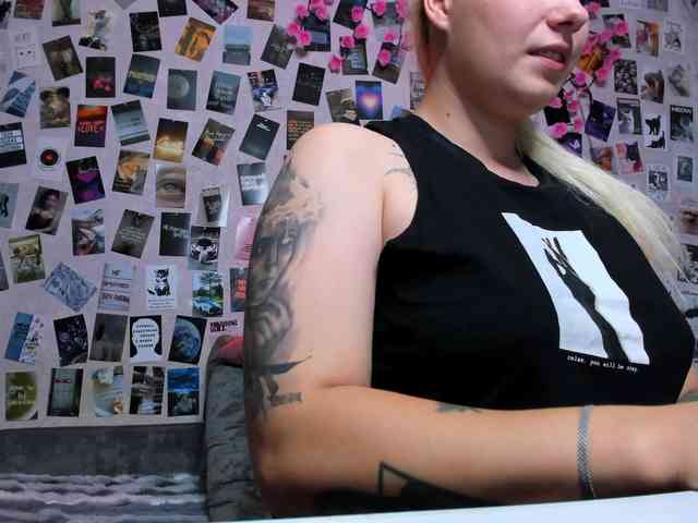 Ulya11Cutex webcam
