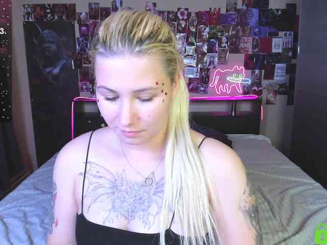 Ulya11Cutex webcam