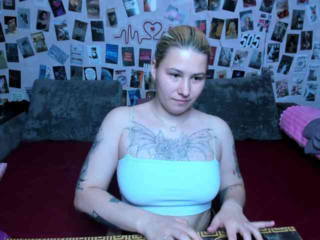 Ulya11Cutex webcam