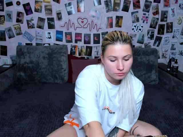 Ulya11Cutex webcam